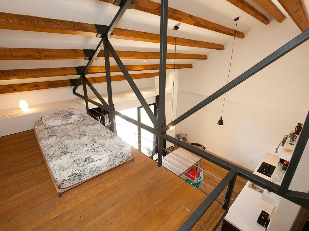 Wolverine Residence Zara Esterno foto