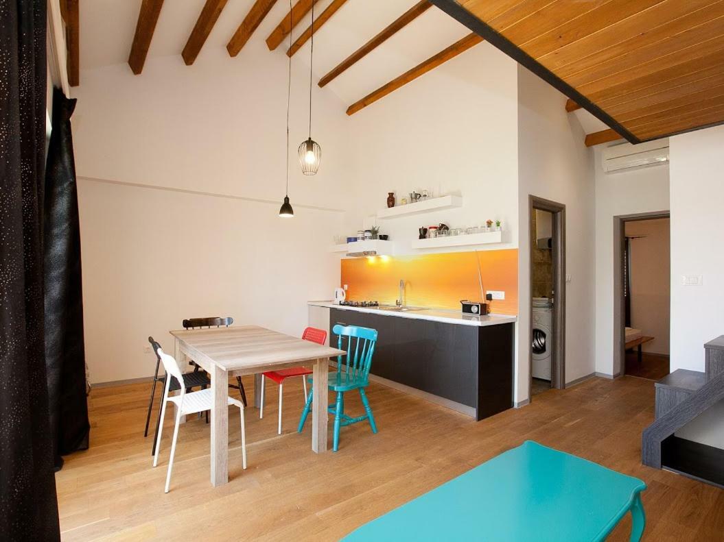 Wolverine Residence Zara Esterno foto