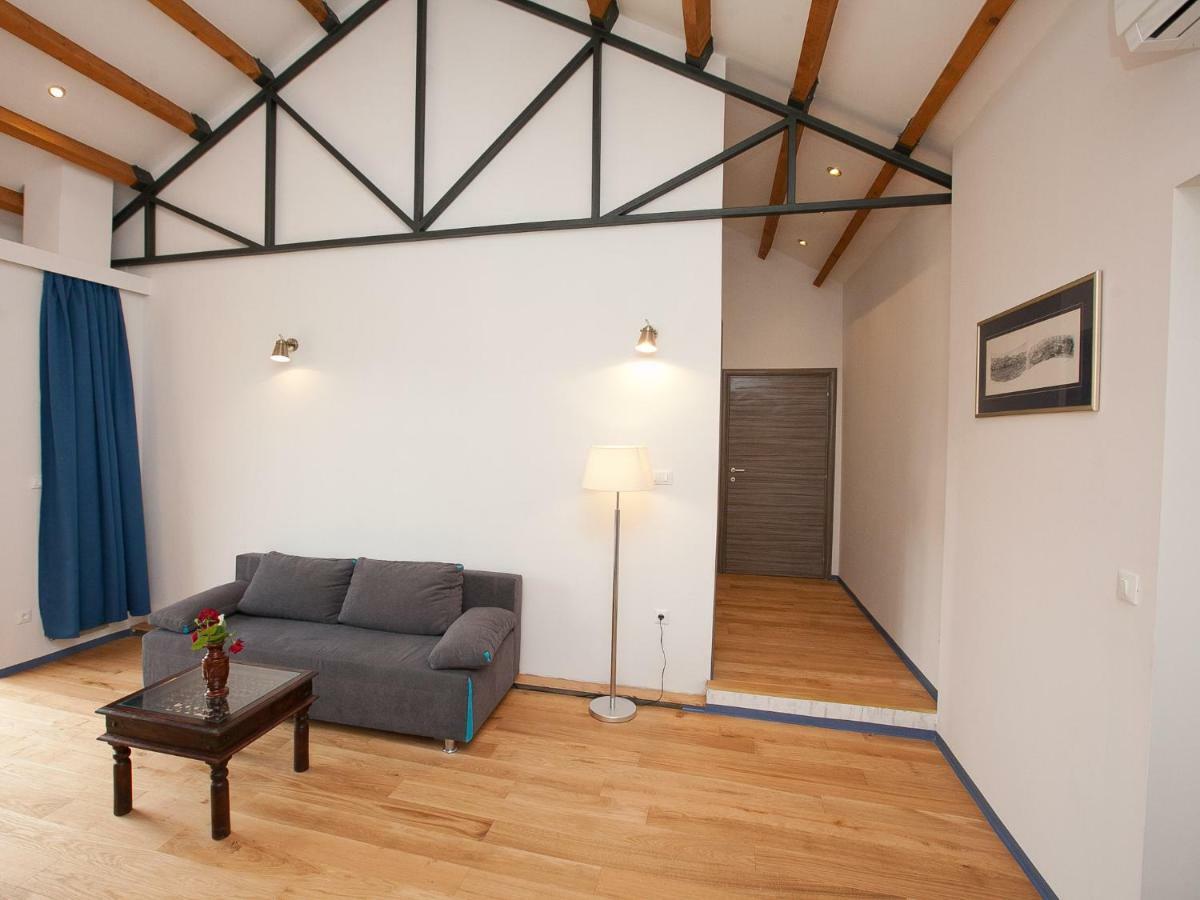 Wolverine Residence Zara Esterno foto
